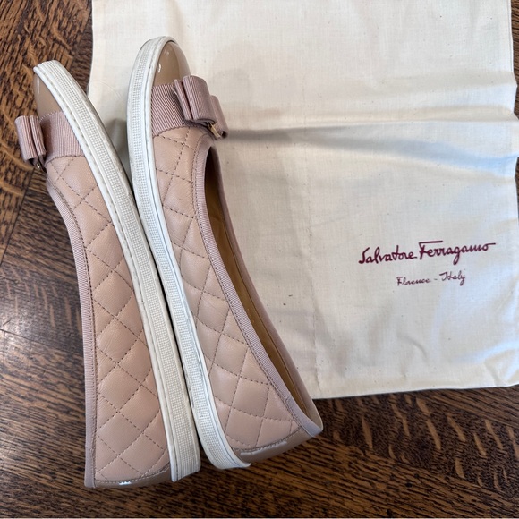 Salvadore Ferragamo Beige Flats ✨ - Picture 5 of 13